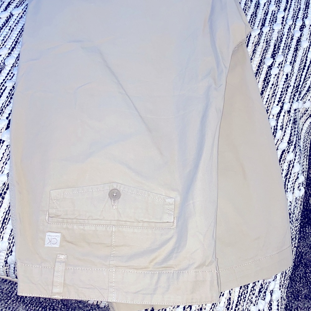 Calvin Klein khaki 40W 30L